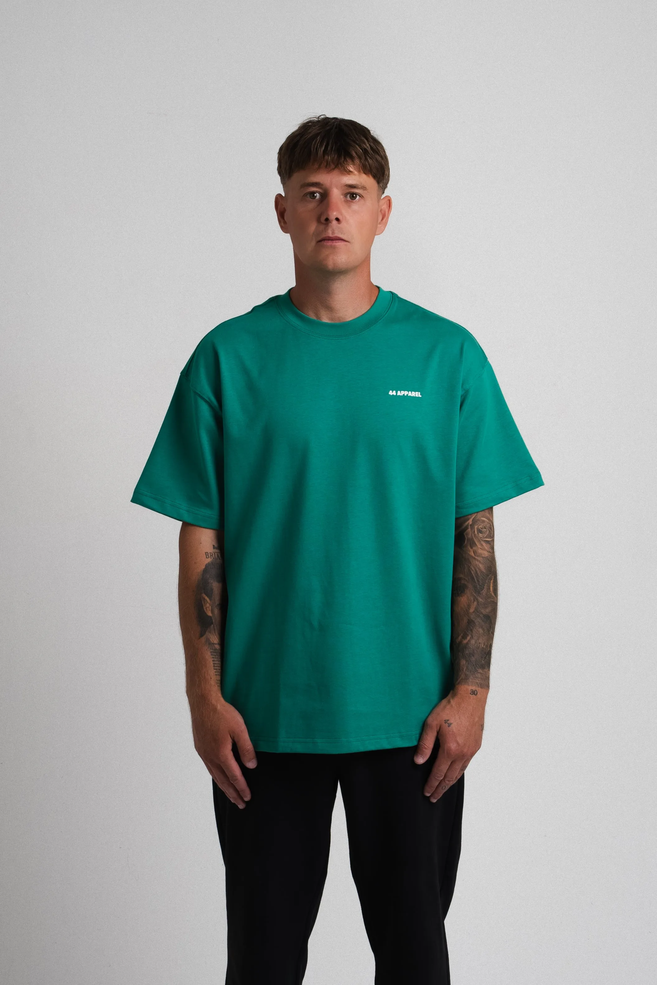 44 APPAREL OVERSIZED T-SHIRT - ISLAND GREEN