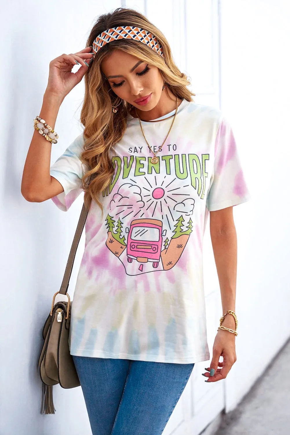 ADVENTURE AWAITS Tie-dye Print T-shirt