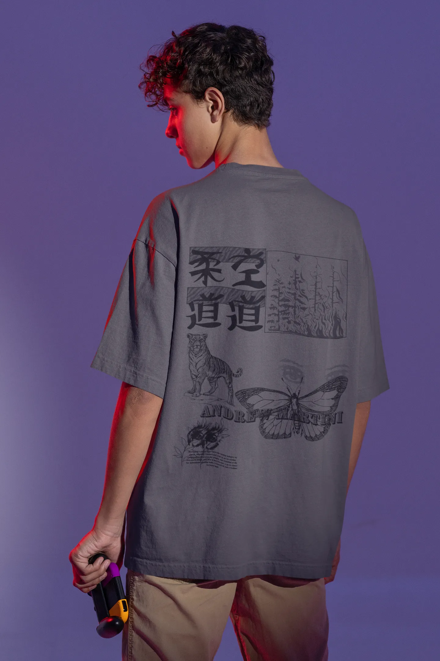 JAPANESE OVERSIZED T-SHIRT