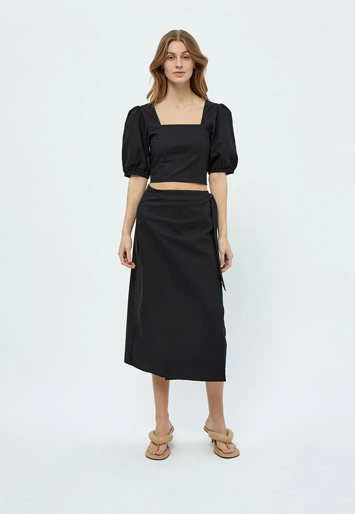 MSShelba Cropped Linen Blouse - Black